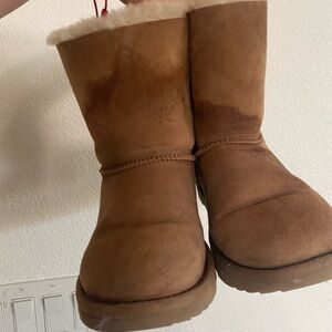 Brown Bailey Bow Uggs